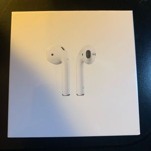 Apple AirPods 1st generation